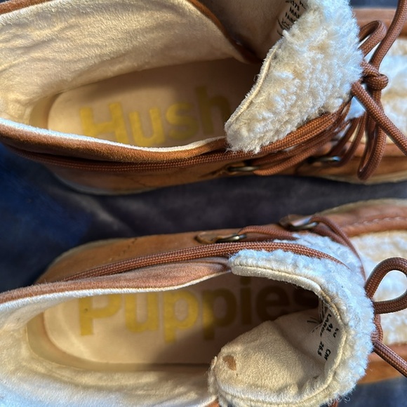 Women’s Hush Puppy lug sole short boot, size 9 - Picture 7 of 7